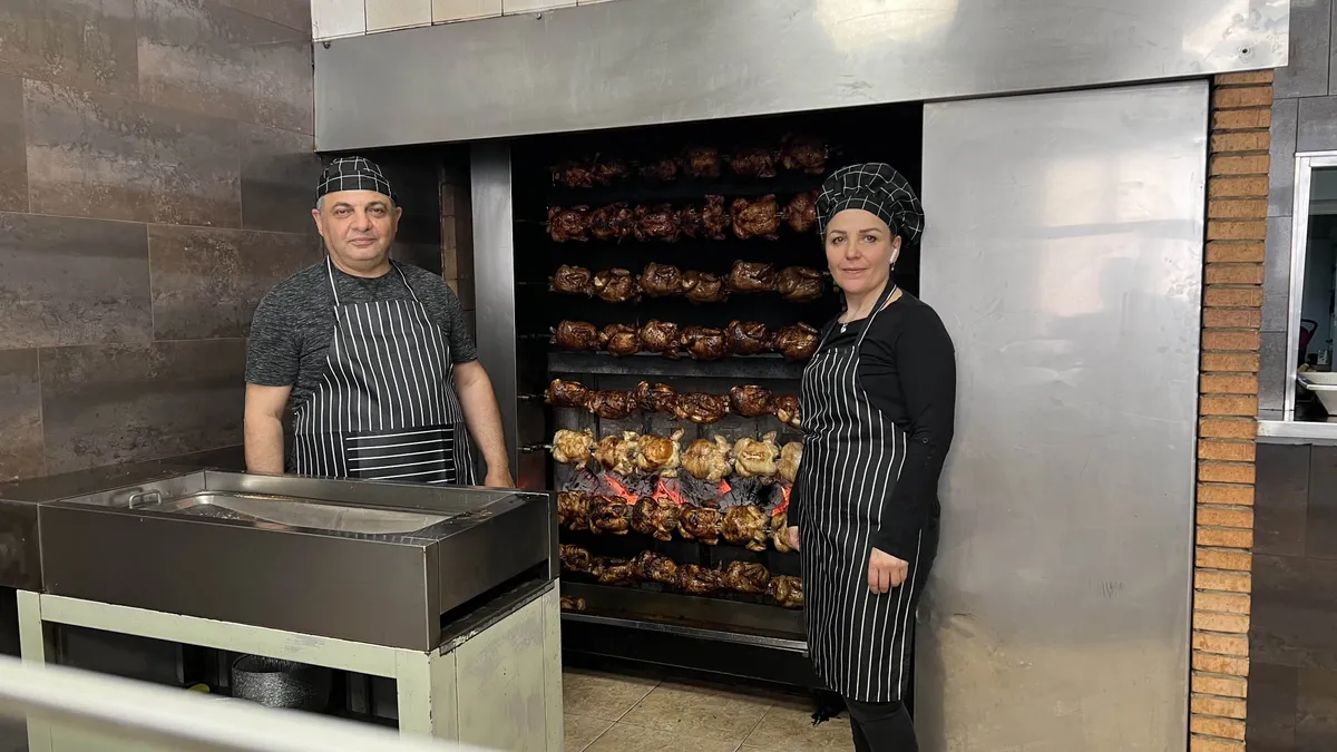 Los dueños del Asador La Morenica